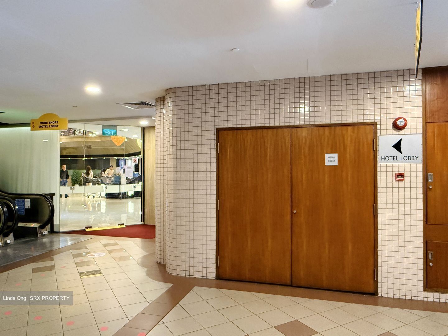 Furama City Centre Singapore (D1), Retail #592470451